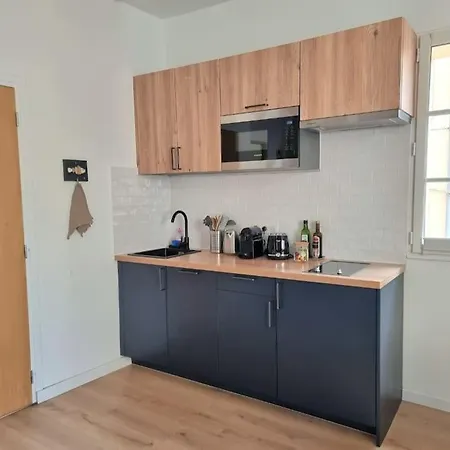 Chic - Climatise - 2 Pas Du Port - Place Aux Herbes Apartment Saint-Tropez